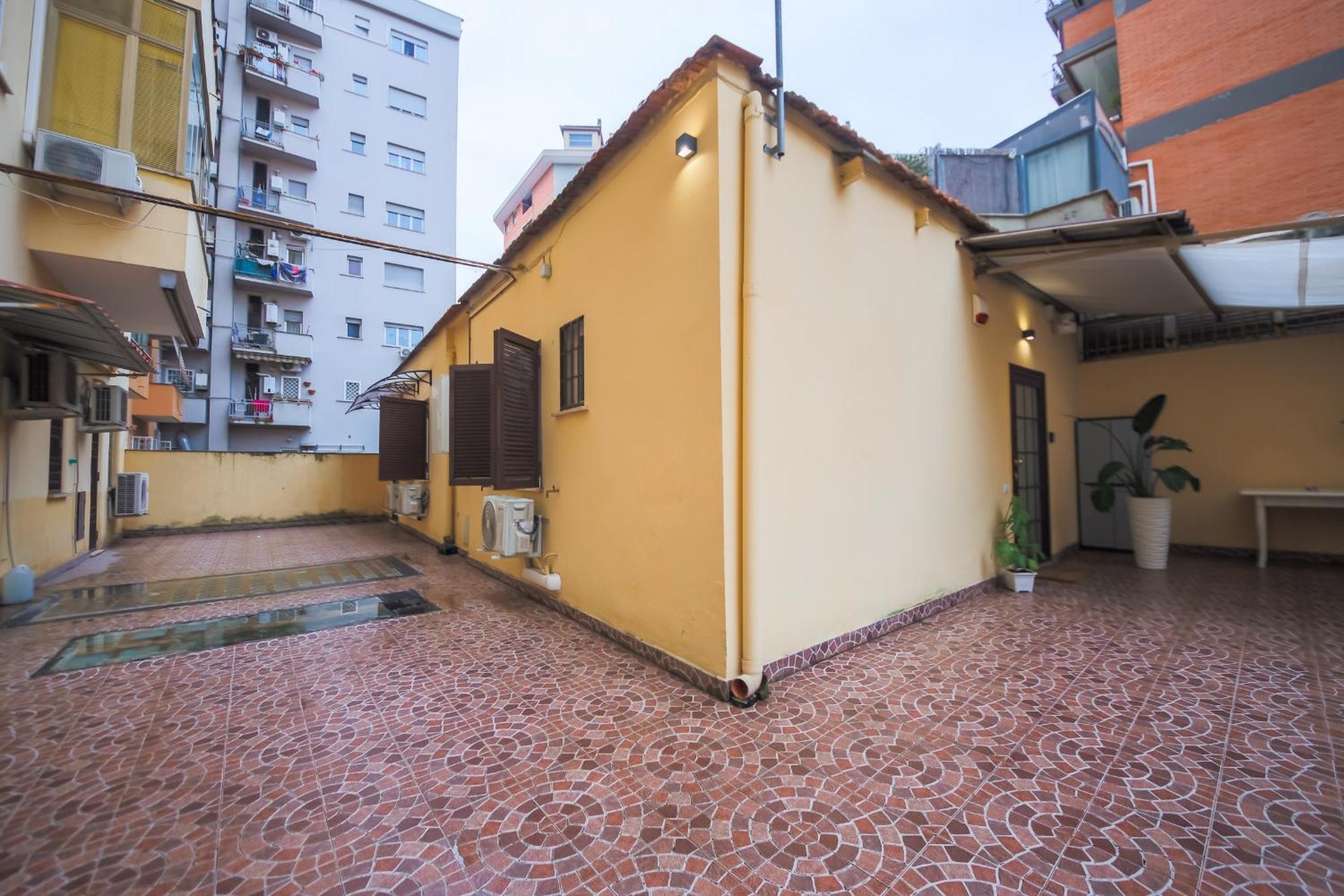 Metrofront-Apartment Roma Екстер'єр фото
